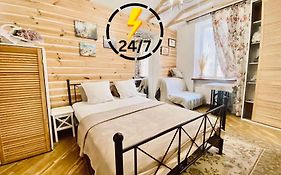 8, LvApart кв на вул Краківській біля пл Ринок